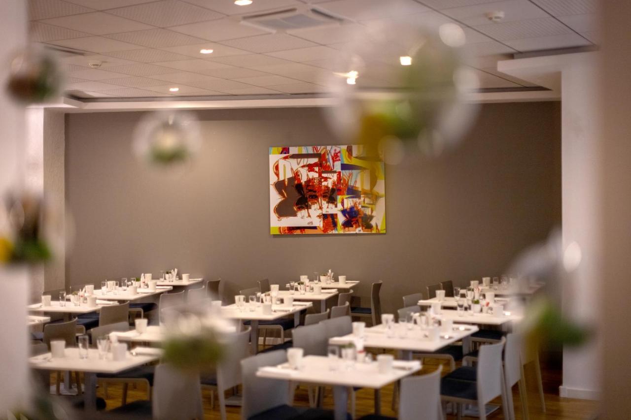 קאלבי Hotel Mediterranee מראה חיצוני תמונה