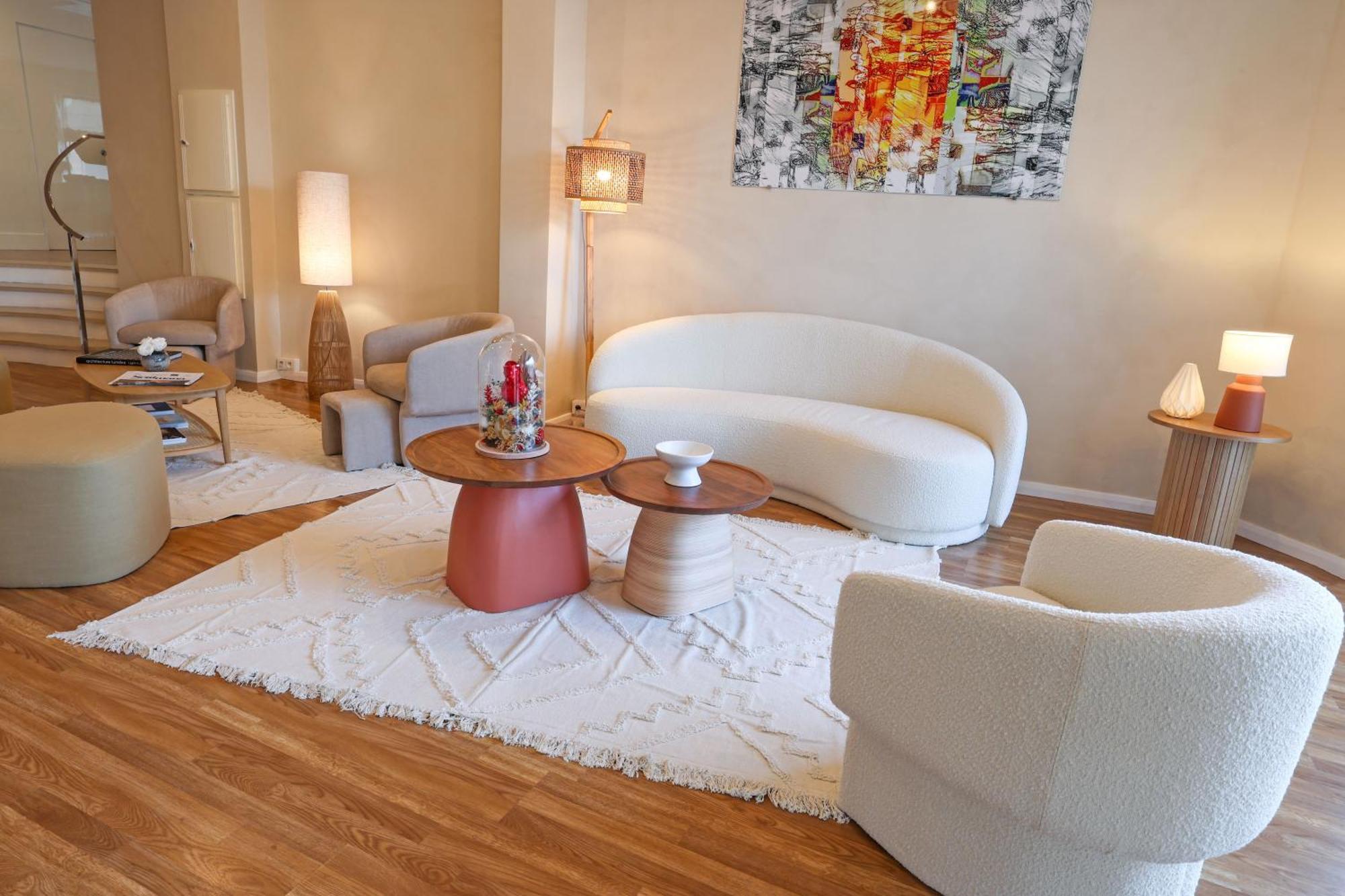 קאלבי Hotel Mediterranee מראה חיצוני תמונה