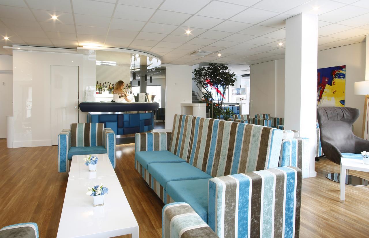 קאלבי Hotel Mediterranee מראה חיצוני תמונה
